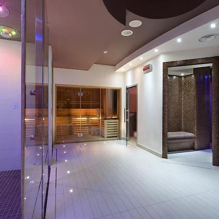 Hotel Lo Zodiaco Abano Terme Buitenkant foto